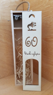 DAVDAN Drevená krabica na fľašu s verklíkom - Všetko najlepšie 60.