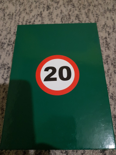 DAVDAN Kniha Príručka oslávenca "20"